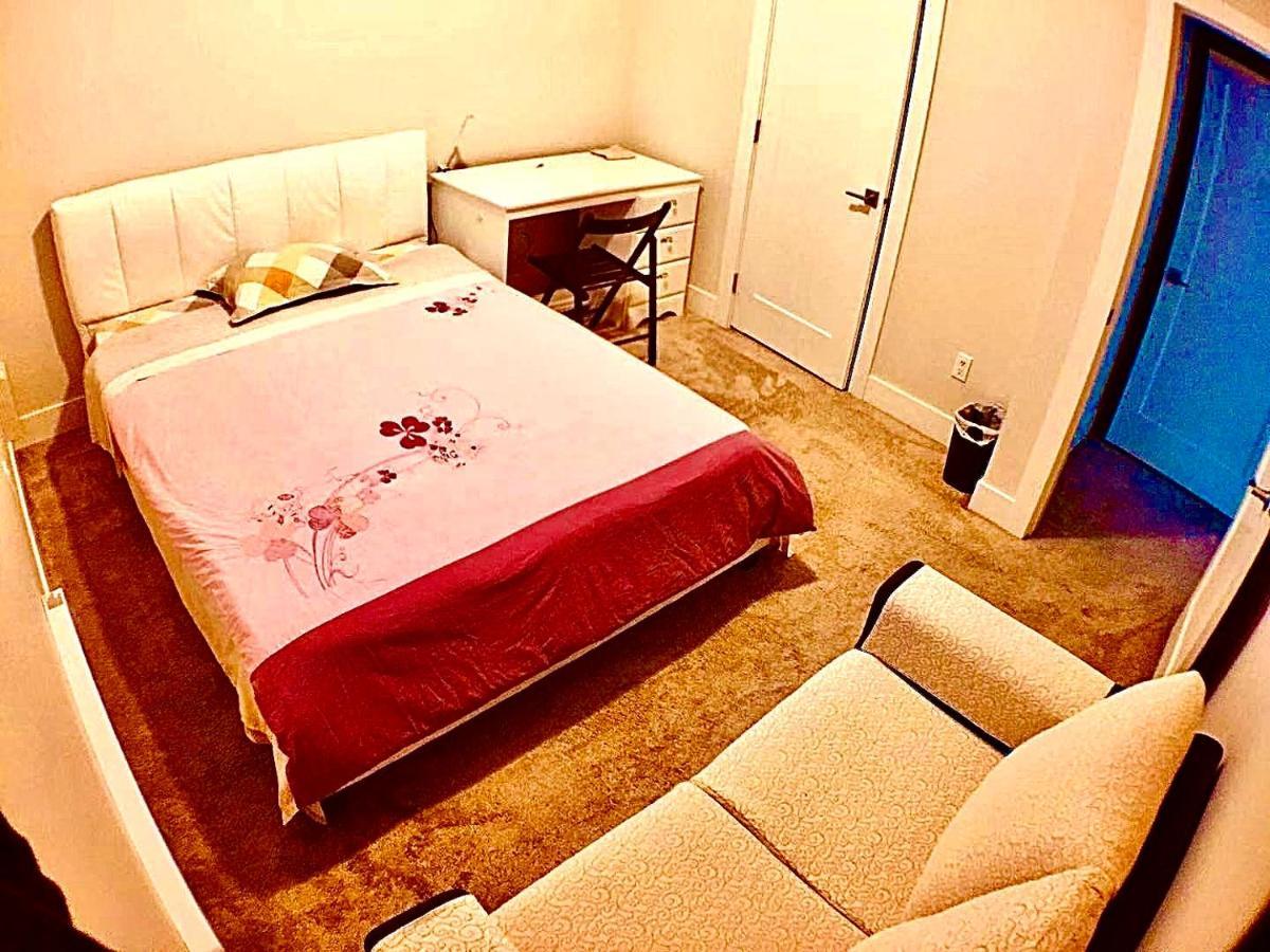 Deluxe House Apartment Съри Екстериор снимка