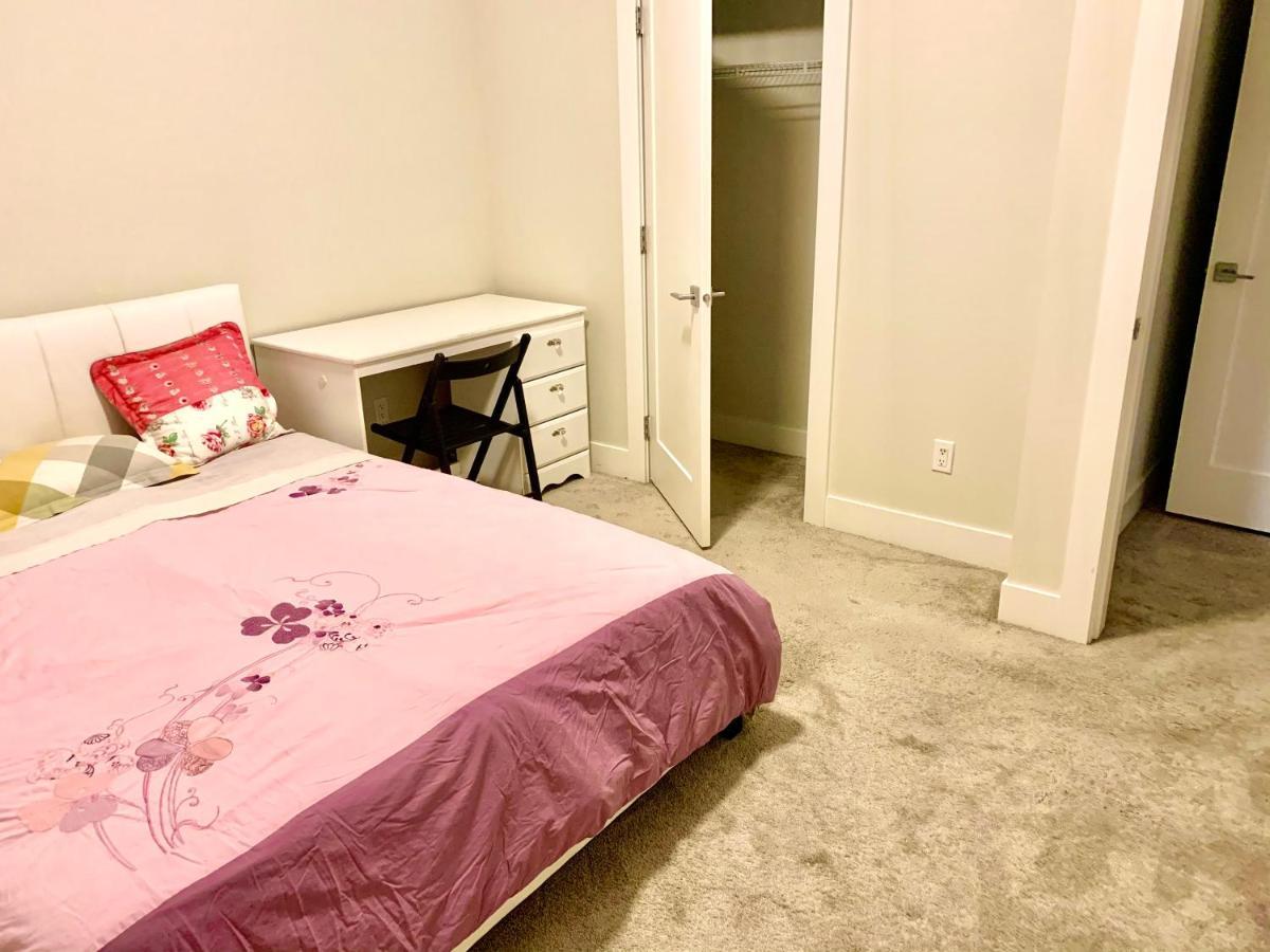 Deluxe House Apartment Съри Екстериор снимка